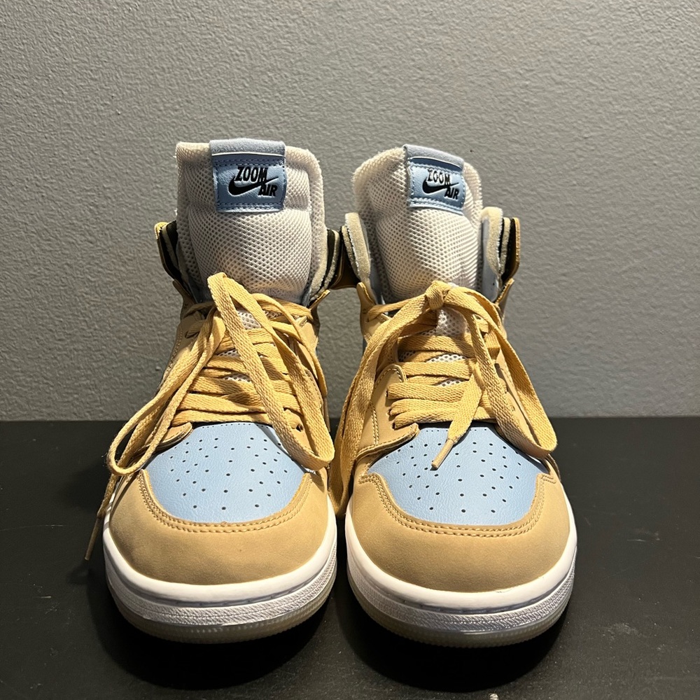 Jordan 1 - Picture 3 of 9